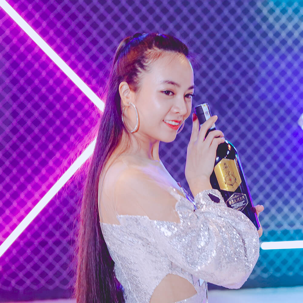 Vang Thủy thủ-Seamen