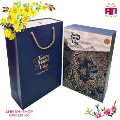 Hộp đựng quà 2 ngăn Xuân Sum Vầy